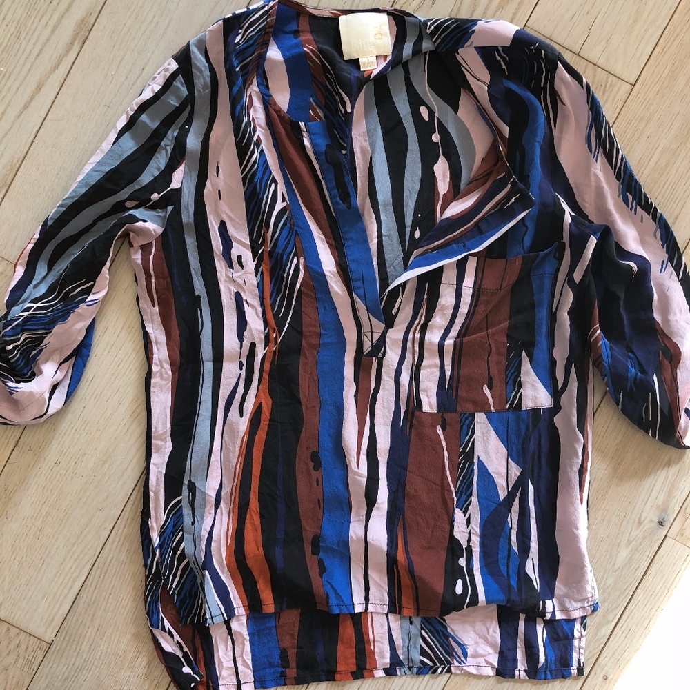 Line & Dot Printed Blouse